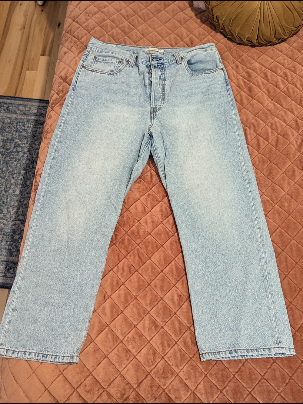 Light Blue Straight-Leg Levi's Jeans - Picture 1 of 5